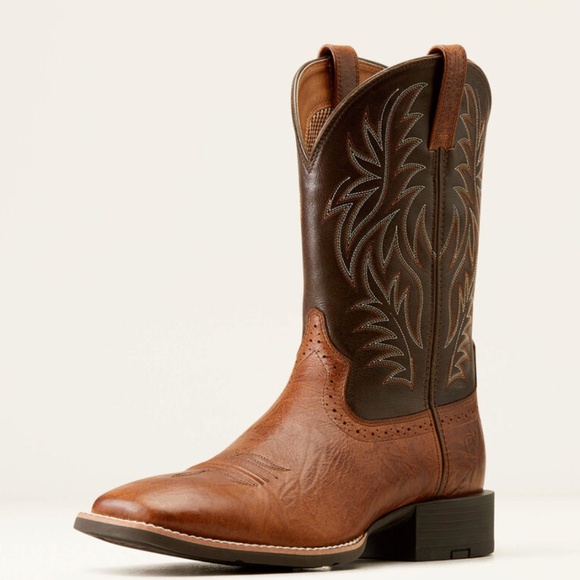 ARIAT Sport Wide Square Toe Cowboy Boot. Like new only worn once. - Picture 1 of 11